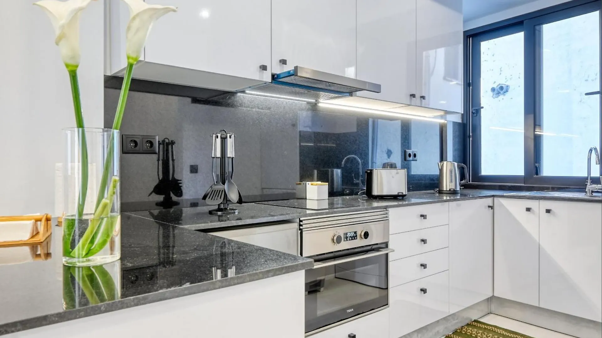 Beco Santa Emilia 2H, A Home In Madeira Funchal  Apartment